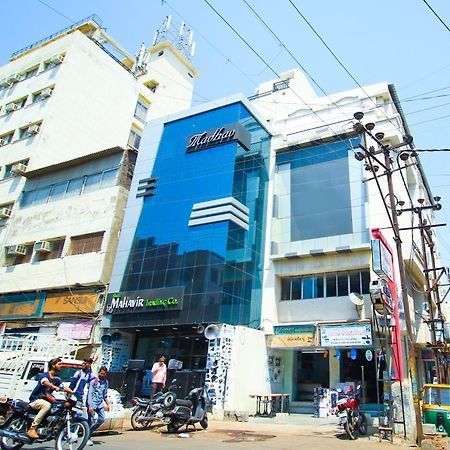 Hotel Upasana Rajkot Exterior photo